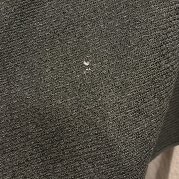 Calvin Klein Asymmetrical Cape Poncho Wrap Scarf, Reversible Black/Grey, One Sz - Picture 6 of 6